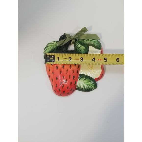 Vintage 3 Hand Painted Ceramic Onion Strawberries Egg Plant Wall Art - Picture 7 of 11